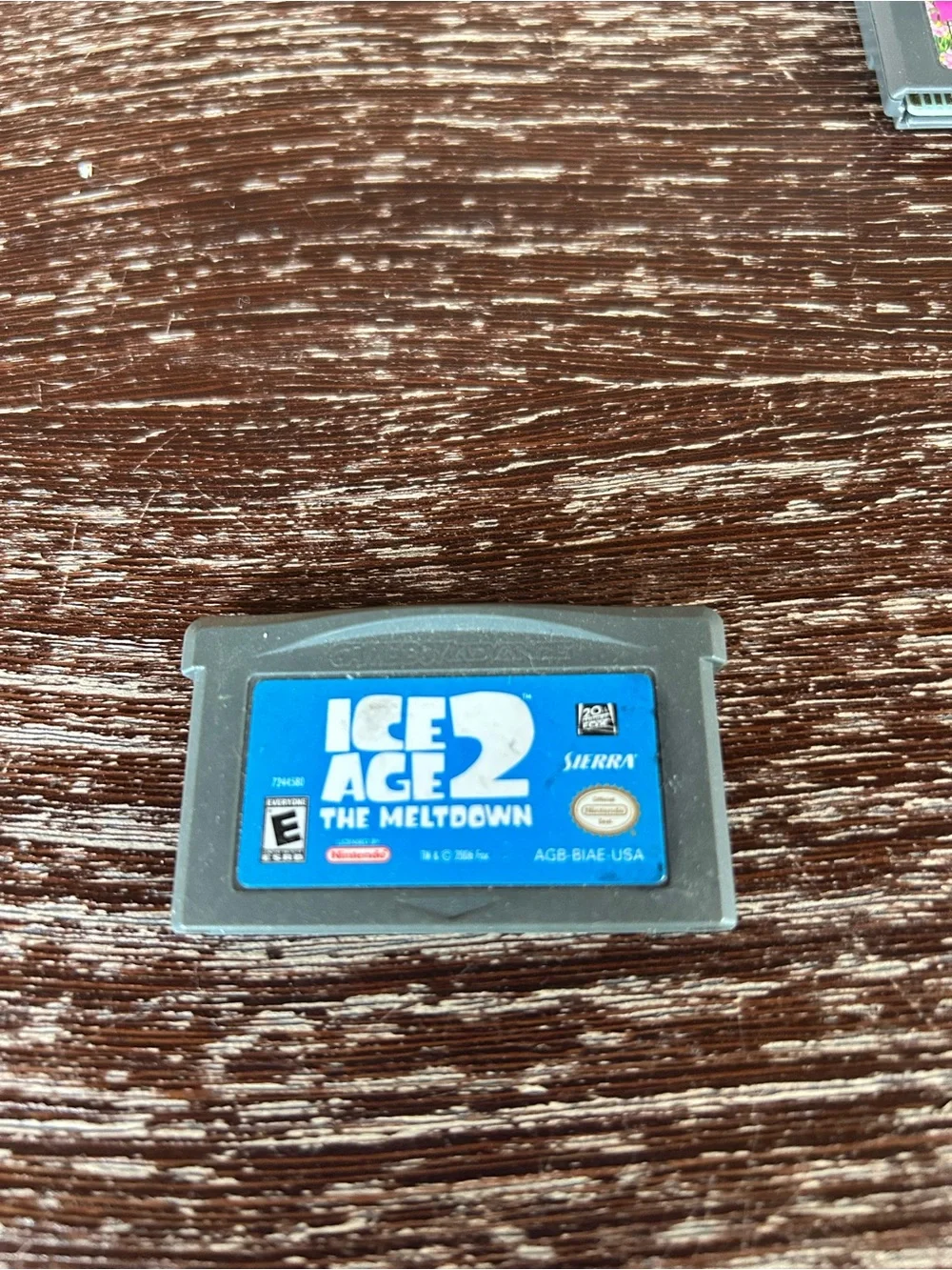 Assorted Nintendo Game Boy Advance Games - Multi-Color Cartridge Lot